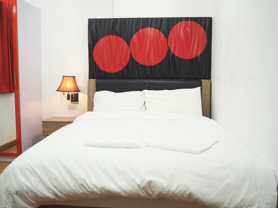 Pook Swan House Hotel Pattaya Quarto foto