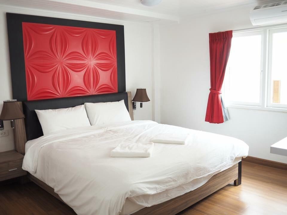 Pook Swan House Hotel Pattaya Quarto foto